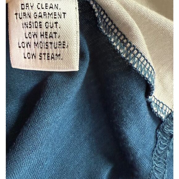 St. John Top Blouse Womens Medium Silk Blend Long Sleeve $295 Nautical SOFT NEW - Picture 12 of 13